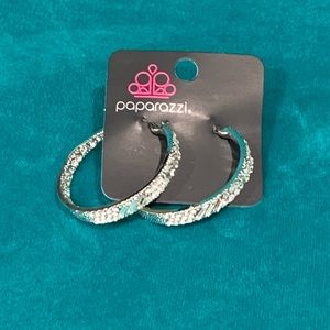 Paparazzi earrings